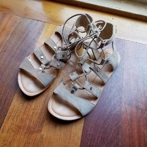 Dolce Vita Lace Up Sandal, Sz 7. Tan Suede